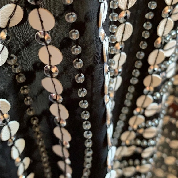 Parker sequence silk top with slightly open back - Picture 6 of 8